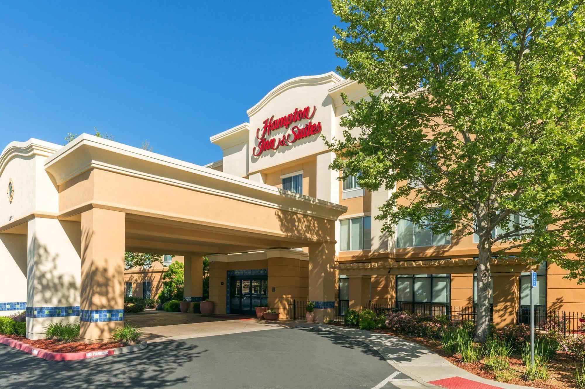 Hampton Inn & Suites Yuba City Exterior photo